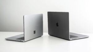 MacBook atau Windows
